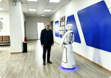 Load image into Gallery viewer, Amy large-screen reception robot — welcome reception
